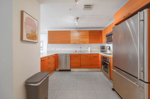 Photo 7 - Awesome 2BR Family Apt at Midblock Miami