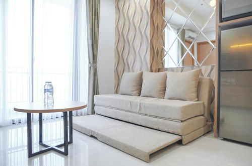 Foto 19 - Nice And Comfortable 2Br At Samara Suites Apartment