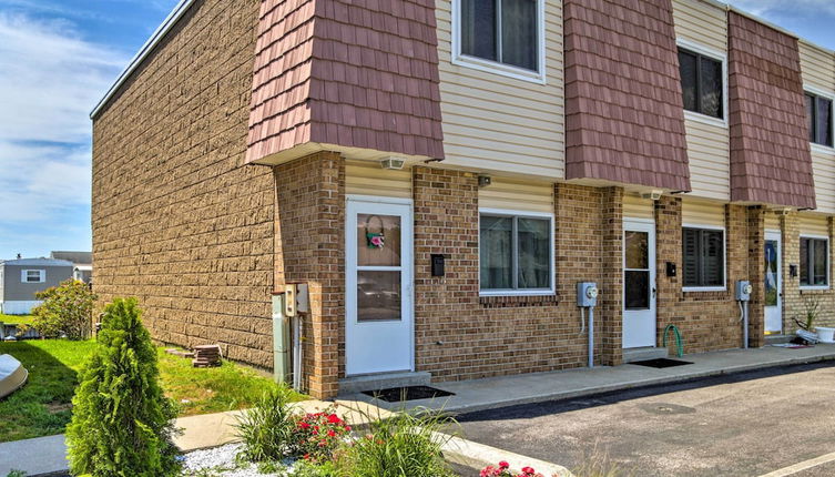 Foto 1 - Ocean City Townhome, Deck w/ Canal Access