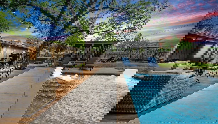 Foto 1 - Blissful Haven With Hot Tub & Fire Pit
