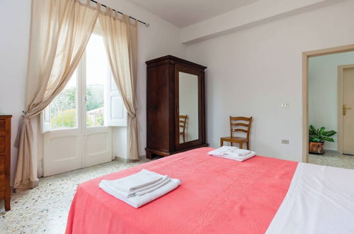 Photo 12 - Flat In The Center Of Ceraso For Up To 8 People