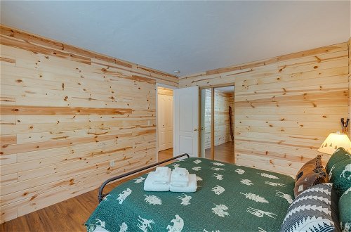 Foto 17 - Charming Cabin Near Kirkwood Ski Resort w/ Hot Tub