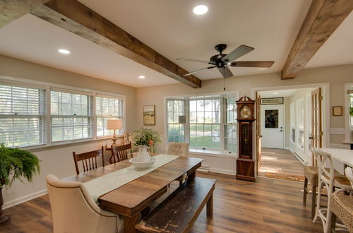 Photo 21 - Charming Villisca Getaway w/ Screened Porch