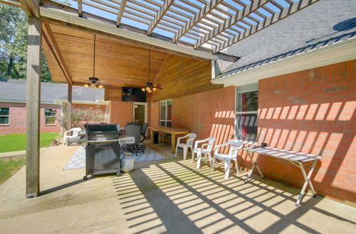 Photo 11 - Olive Branch Getaway w/ Deck & Charcoal Grill