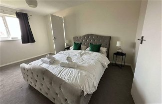 Foto 1 - Beautiful 3-bed Apartment in Swansea
