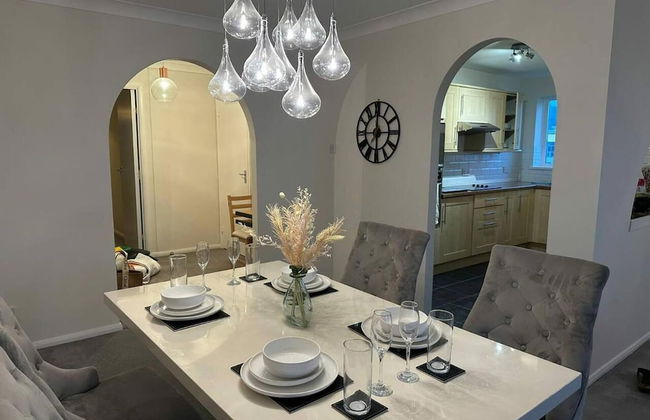 Beautiful 3-bed Apartment in Swansea - Foto 16
