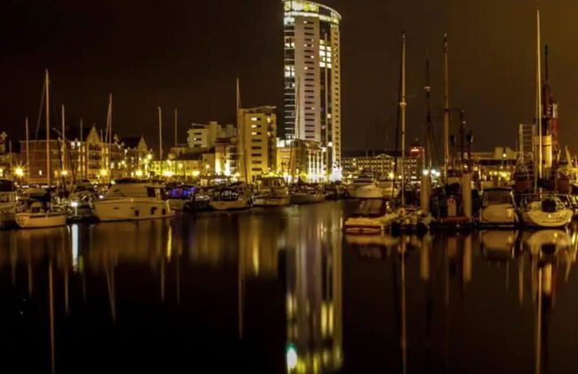 Beautiful 3-bed Apartment in Swansea - Foto 25