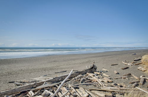 Photo 15 - Westport Vacation Rental: Walk to Beach