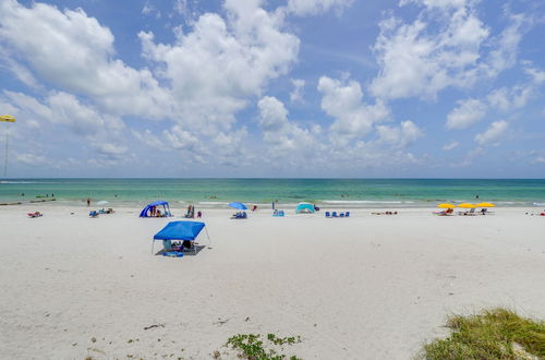 Photo 5 - Oceanfront Madeira Beach Condo: 1 Mi to Boardwalk