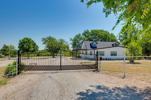 Photo 15 - Mckinney Ranch Home w/ Patios + Lake View