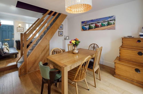 Photo 13 - Impeccable 3 bed 2 Bath Central Cowes Cottage