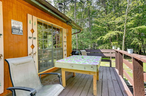 Photo 8 - Scenic Lackawaxen Cottage w/ Pools & Ski Access