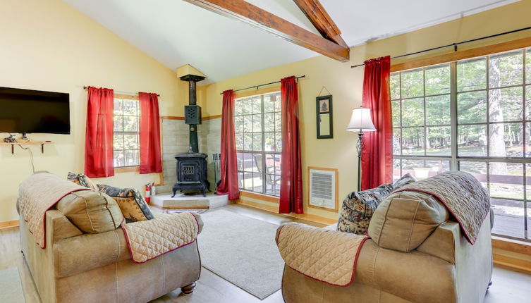 Photo 1 - Scenic Lackawaxen Cottage w/ Pools & Ski Access