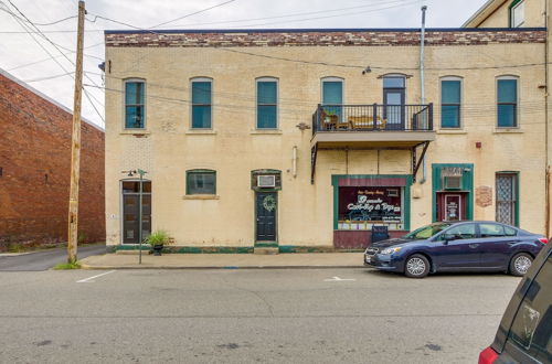 Photo 4 - Downtown Millersburg Retreat w/ Sleek Interior