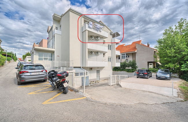 A3 - Luxury apt w big Balcony, 4 min Walk to Beach - Photo 35
