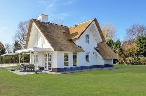 Foto 1 - Beautiful Villa Near North Sea Beach