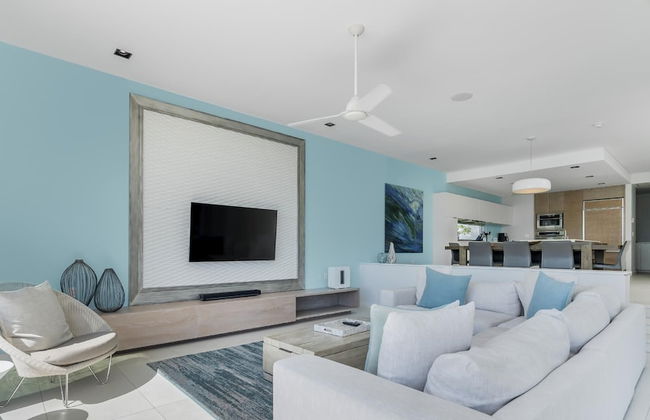 Long Bay Beach Club - Photo 31