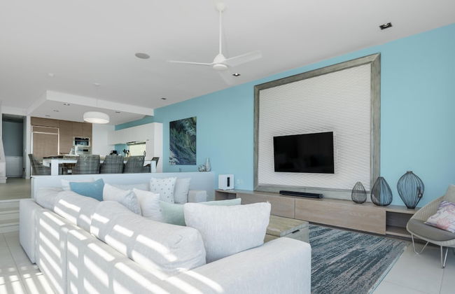 Long Bay Beach Club - Photo 5