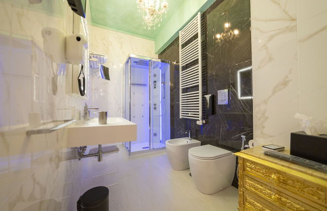Leucosya Luxury Rooms - Photo 37