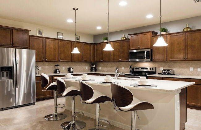Spacious Family Home With Pool & Game Room - Foto 12