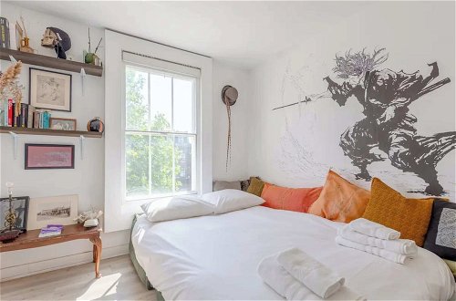 Foto 8 - Quirky & Serene 2BD Flat in Dalston