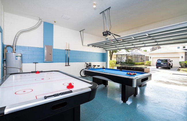 Stunning 5 Bd Home w Pool Close to Disney 7420 - Foto 25