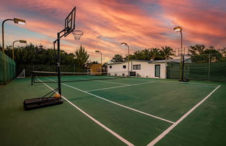 Photo 1 - Villa Dubai - 6 BR Tennis BKB Ct Soccer Fld