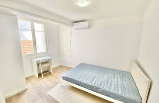 Photo 1 - Quiet Flat With Outdoor Space in Central Athens