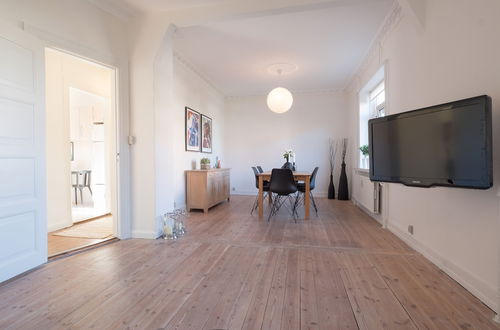 Photo 9 - Spacious 2-bed Apartment in Aalborg