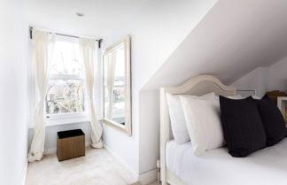 Photo 3 - Bright Maida Vale Apartment