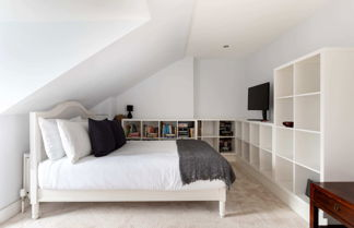 Photo 3 - Bright Maida Vale Apartment