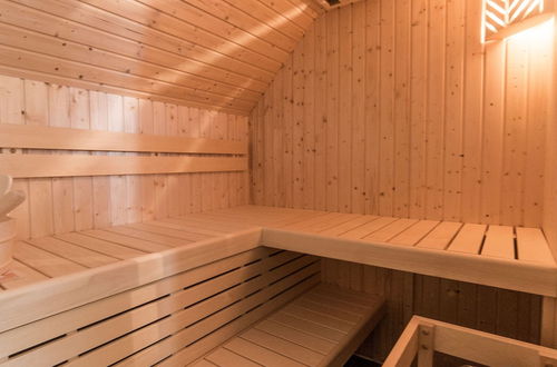 Photo 22 - Comfy Apartment With Sauna