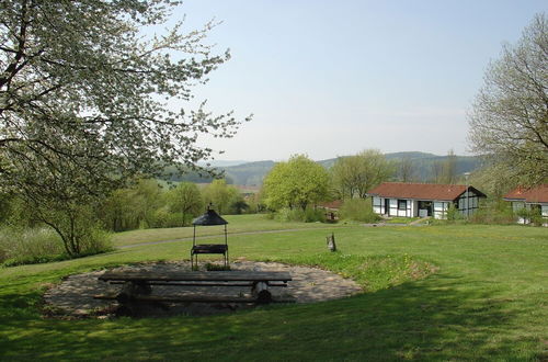 Foto 24 - Wooden Bungalow With a Terrace, in a Wooded Area