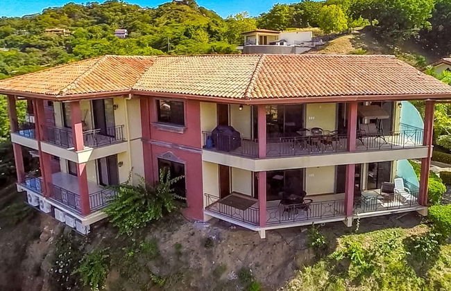 Big Hillside Villa in Potrero With Pool and Panoramic Ocean Views - Foto 40