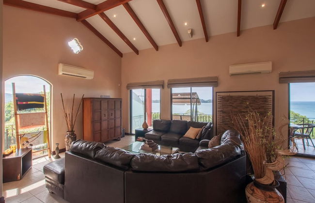Big Hillside Villa in Potrero With Pool and Panoramic Ocean Views - Foto 11