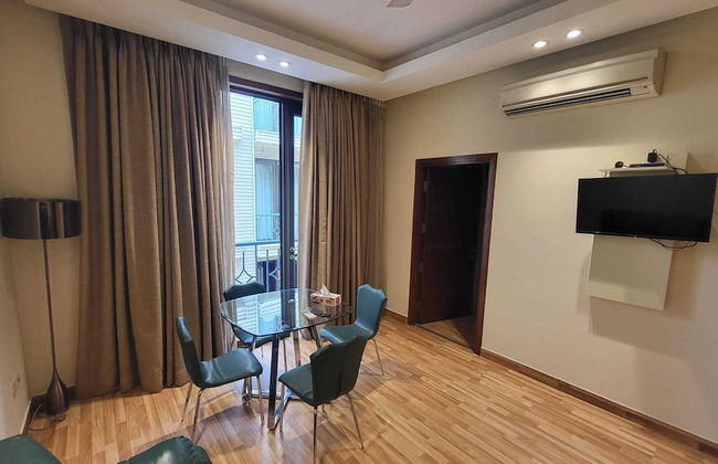 UDS Villa - Next to VFS, Walking to Connaught Place - Photo 30
