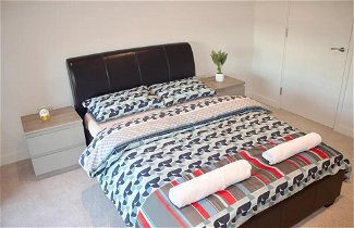 Photo 2 - Cozy One Bedroom Apartment in Greenford
