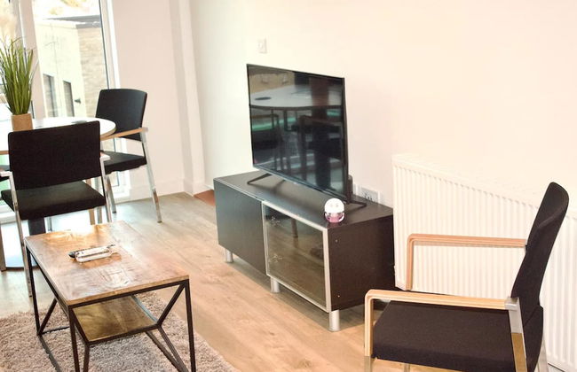 Cozy One Bedroom Apartment in Greenford - Foto 1