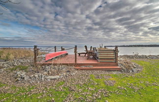 Photo 3 - Lakefront Home w/ Deck, Fishing Dock & Canoe