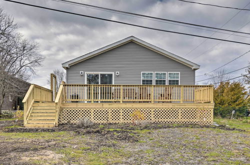 Photo 10 - Lakefront Home w/ Deck, Fishing Dock & Canoe