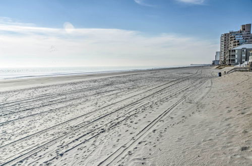 Photo 23 - Coastal Surfside Beach House: Walk to the Ocean