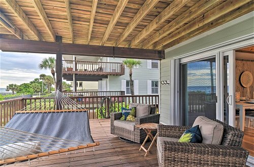 Foto 23 - Oceanfront Condo With Balcony + Beach Access