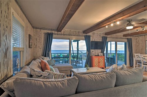 Photo 19 - Oceanfront Condo With Balcony + Beach Access