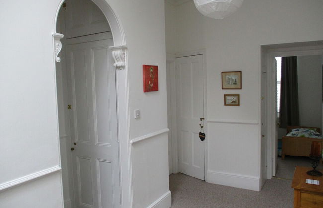 Lovely, Spacious, 3 Bedded, First Floor Apartment - Foto 26