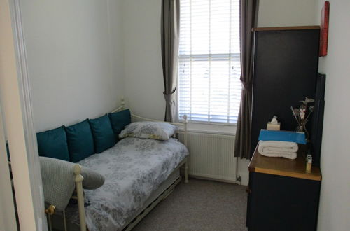 Photo 13 - Lovely, Spacious, 3 Bedded, First Floor Apartment