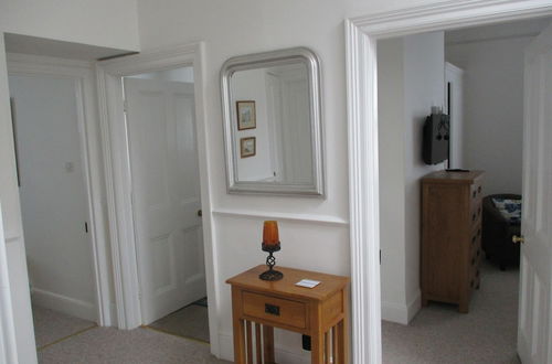 Foto 27 - Lovely, Spacious, 3 Bedded, First Floor Apartment