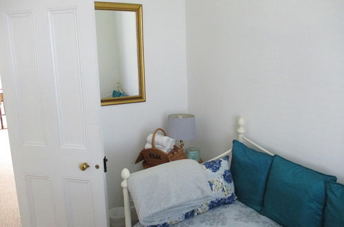 Photo 12 - Lovely, Spacious, 3 Bedded, First Floor Apartment