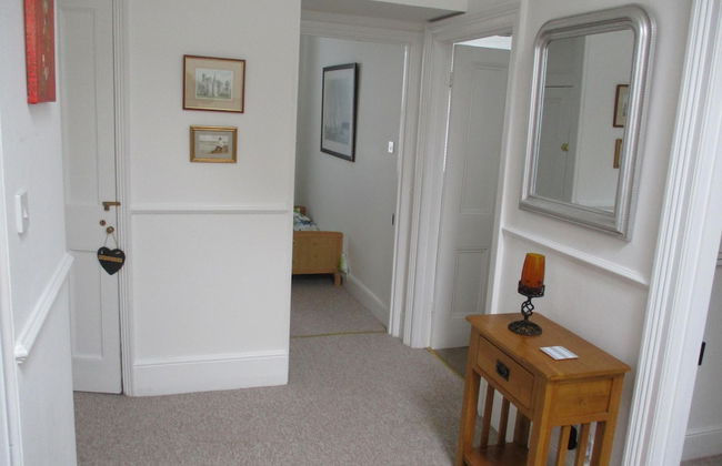 Lovely, Spacious, 3 Bedded, First Floor Apartment - Foto 29