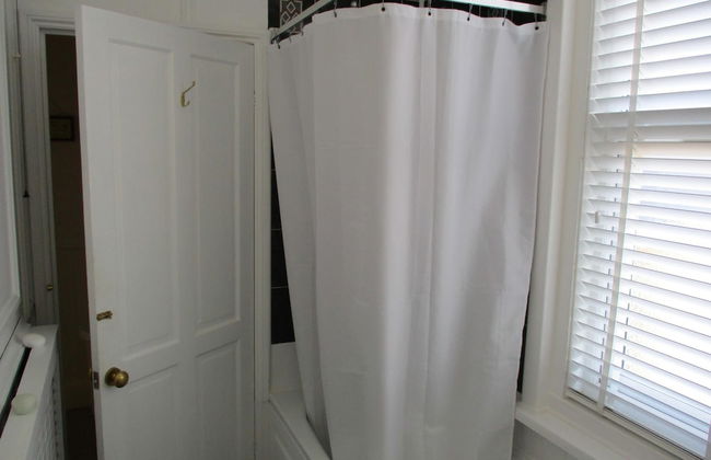 Lovely, Spacious, 3 Bedded, First Floor Apartment - Foto 32