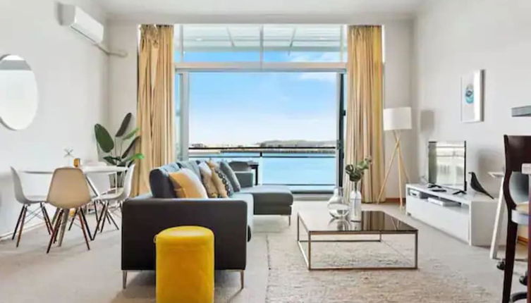 Photo 1 - Relaxing Sea Wharf View Apartment